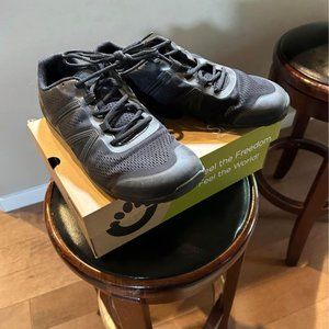 Men's Xero minimalist shoes - 12.5